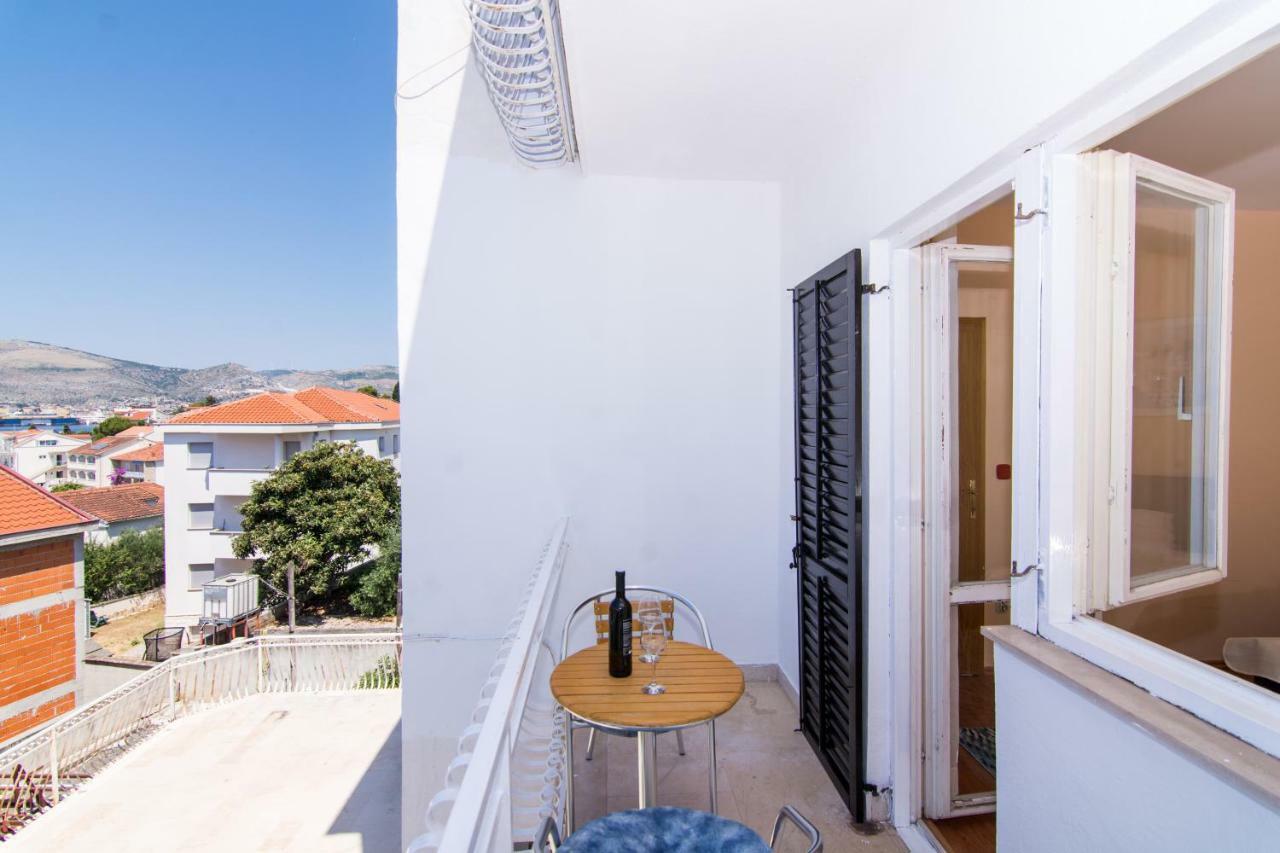 Appartement Roma Trogir Extérieur photo